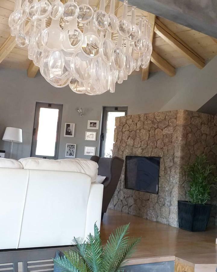 Le Blanc Country house *