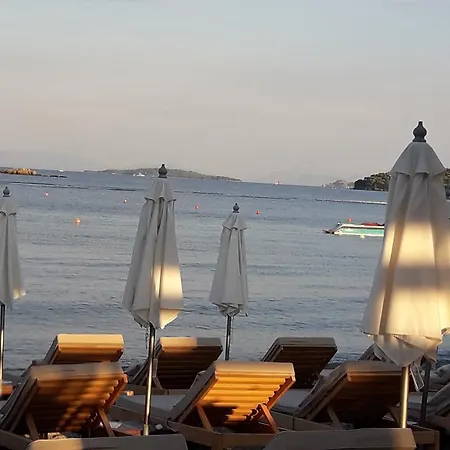 Le Blanc ξενώνας Δασιά Εξωτερικό φωτογραφία